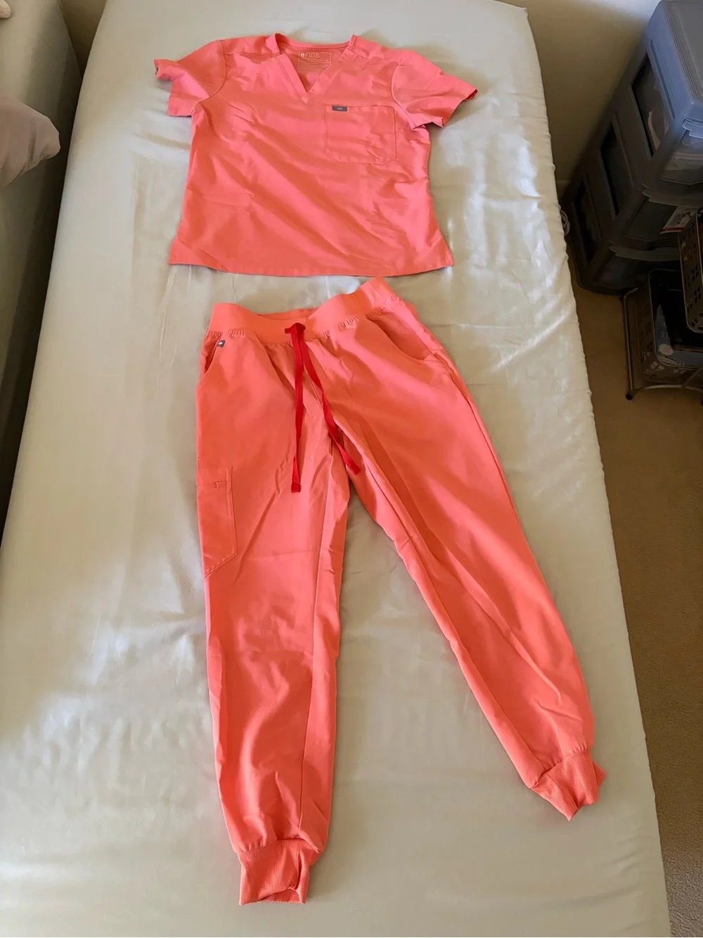 Figs Women's Coral Pink Scrub Set - Picture 1 of 10